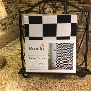 NIP Studio 3B Black/White shower curtain 72x72